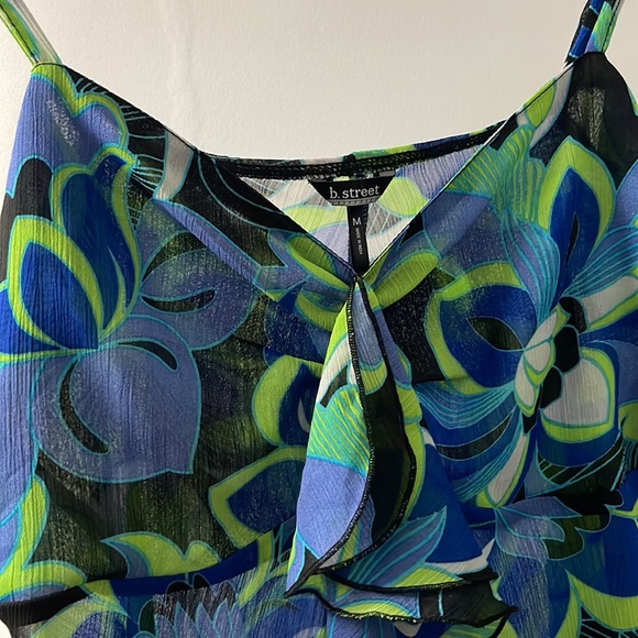 B. Street Colorful Spaghetti Strap With High Low Hem - Picture 12 of 14